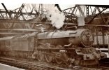 King Henry V1 at Shrewsbury. The engine came off the train here and City of Hereford took over.JPG